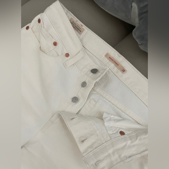 Levi’s Wedgie Straight Fit Jeans - Picture 5 of 5